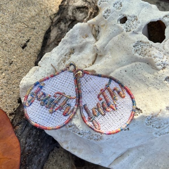 NWT Handmade Embroidered Multicolored Faith Lace CUSTOM Earrings - Picture 1 of 8